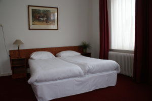 Benno Hotel 2*